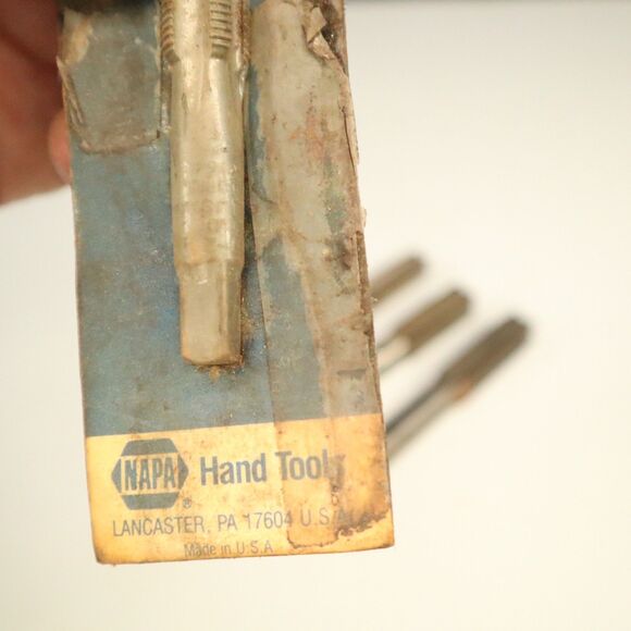 Plug Tap set of 4 - 14mm, 5/8-18mm(2),1/2-20(new) - Picture 11 of 11